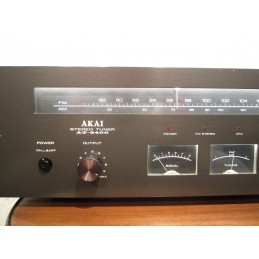 Robuuste AKAI AT-2400 Tuner - zwart