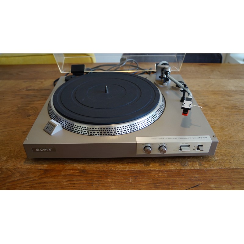 Nette stabiele Sony PS-212 platenspeler