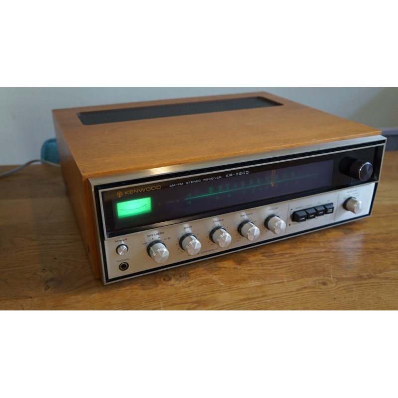 Mooie Kenwood KR-3200 Receiver - woodcase